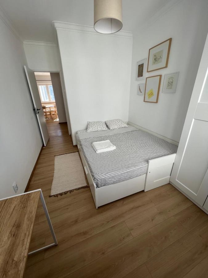 Appartement Capitao Ribeiro Surf House à Costa da Caparica Extérieur photo